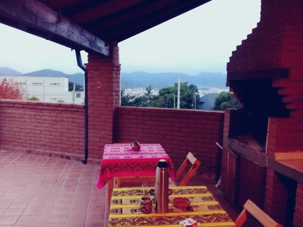 Hostal La Posada De Gervasio Salta Exterior photo